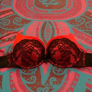 Victoria’s Secret Bombshell Balconette Bra 34D